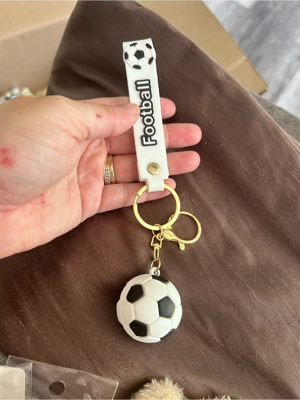 🔥$2 Soccer Ball Keychain Bracelet - White & Black
